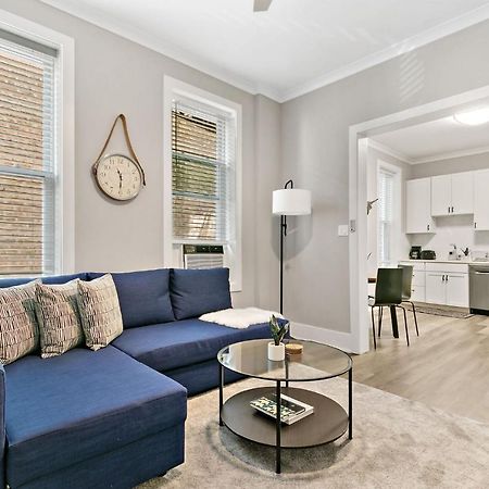 2Br Comfy And Stylish Apt In West Town - Erie 1R Чикаго Екстер'єр фото