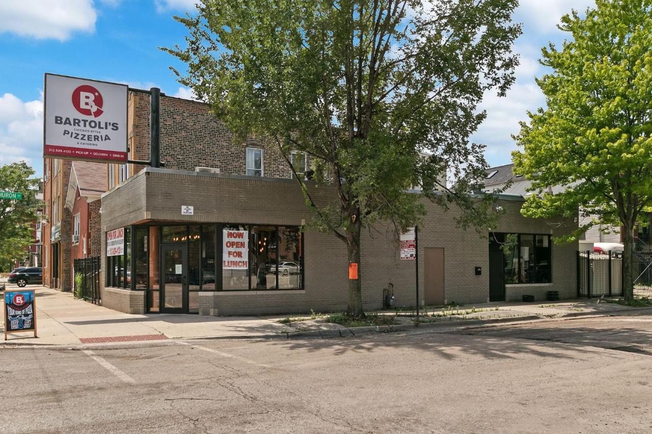 2Br Comfy And Stylish Apt In West Town - Erie 1R Чикаго Екстер'єр фото