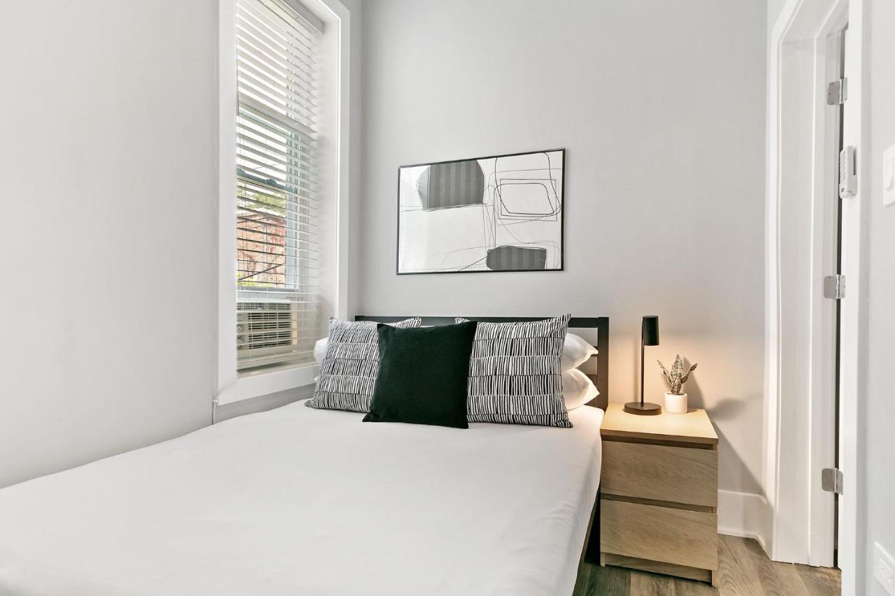 2Br Comfy And Stylish Apt In West Town - Erie 1R Чикаго Екстер'єр фото