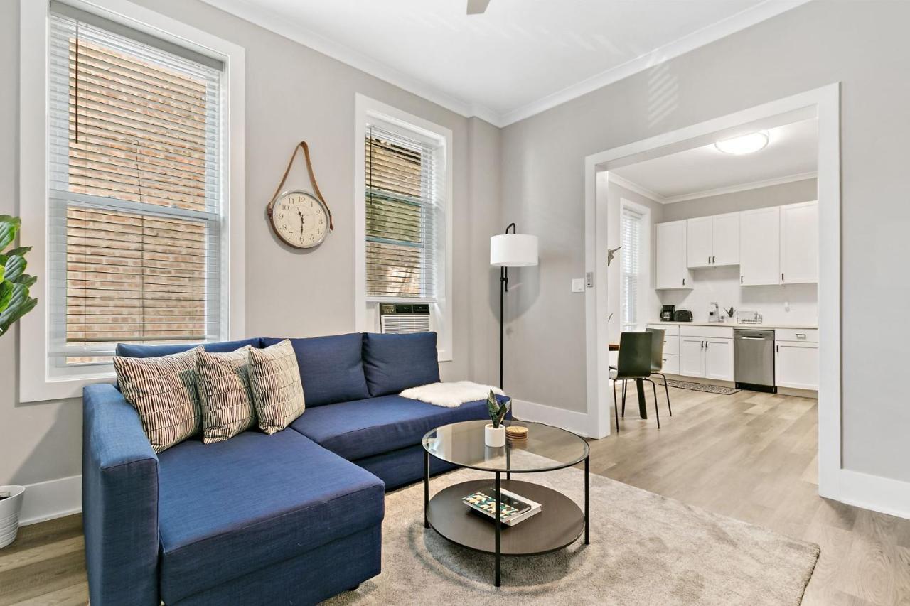 2Br Comfy And Stylish Apt In West Town - Erie 1R Чикаго Екстер'єр фото